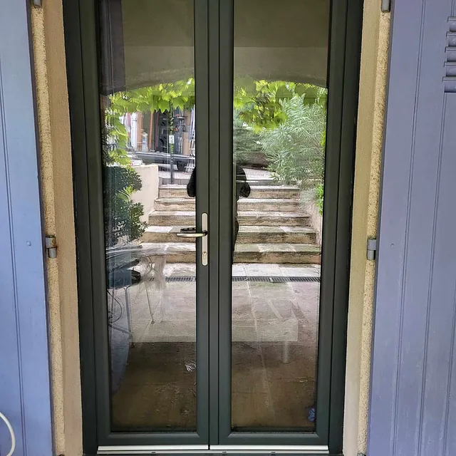 Porte aluminium